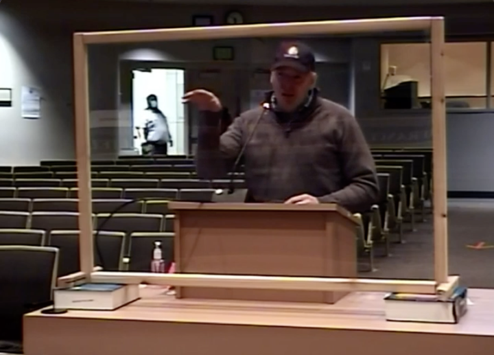 Save Anchorage member: Combo 'hissy fit' comment and limp wrist gesture not homophobic